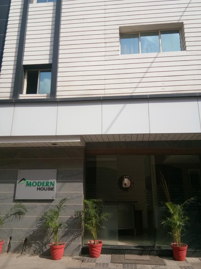 Modern House Apartment Chennai Ngoại thất bức ảnh